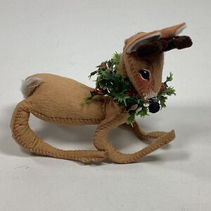 Vintage Annalee Reindeer Christmas Wreath 1965 Bendable Poseable Deer Fawn